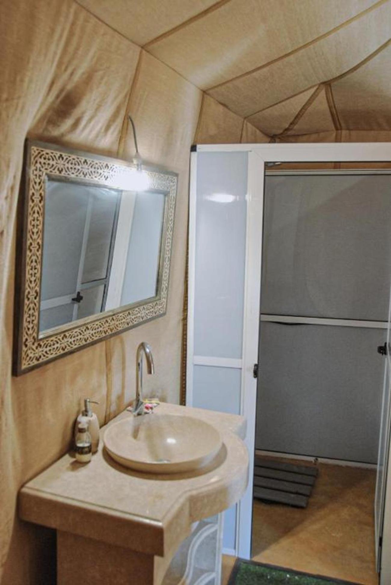 Camel Luxury Camp Bed & Breakfast Merzouga Exterior photo